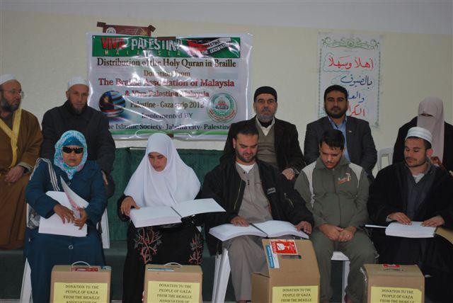 428725_279800295425621_1966004944_n